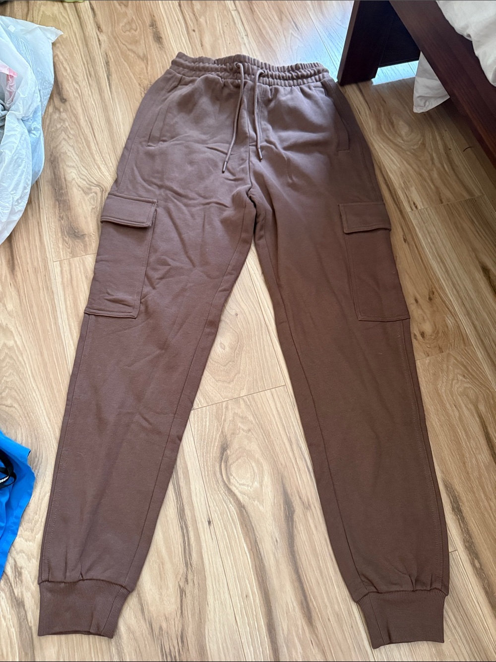Gymshark Brown Cargo Jogger Sweatpants
